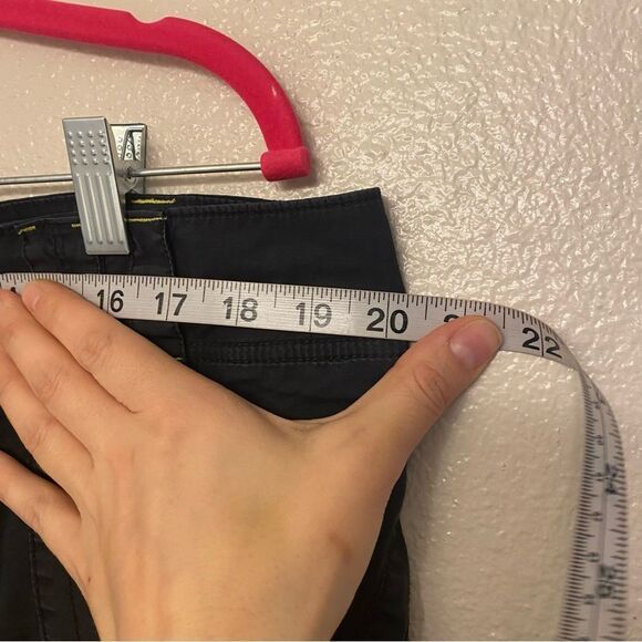 Nike vintage Women's long roll tab Bermuda cargo Shorts lo mid rise cotton L - Picture 8 of 12